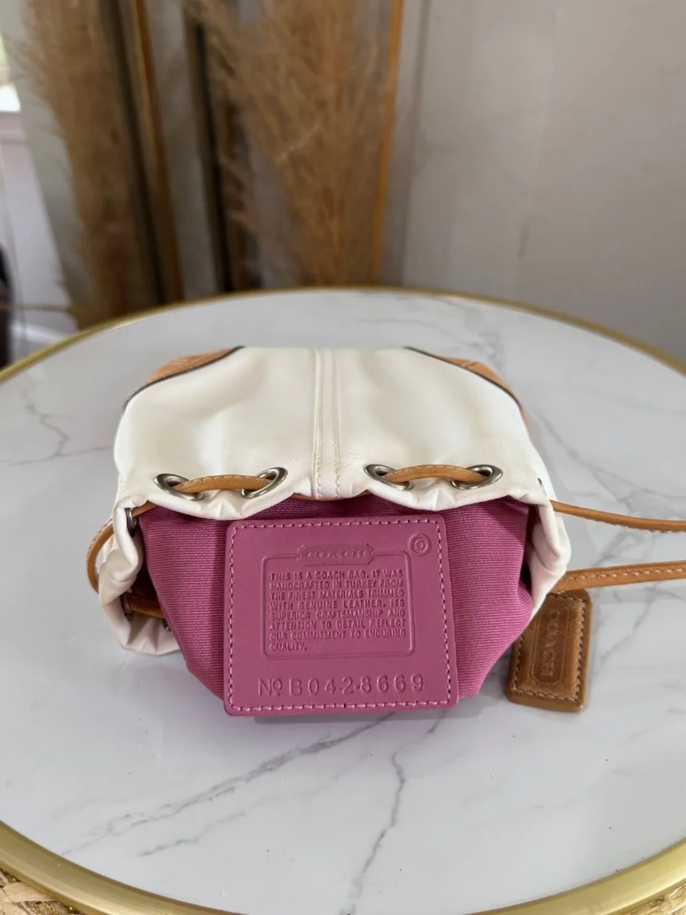 Coach Vintage Y2K Ivory British Tan Mini Drawstring Pouch Wristlet Bag 8669 Rare
